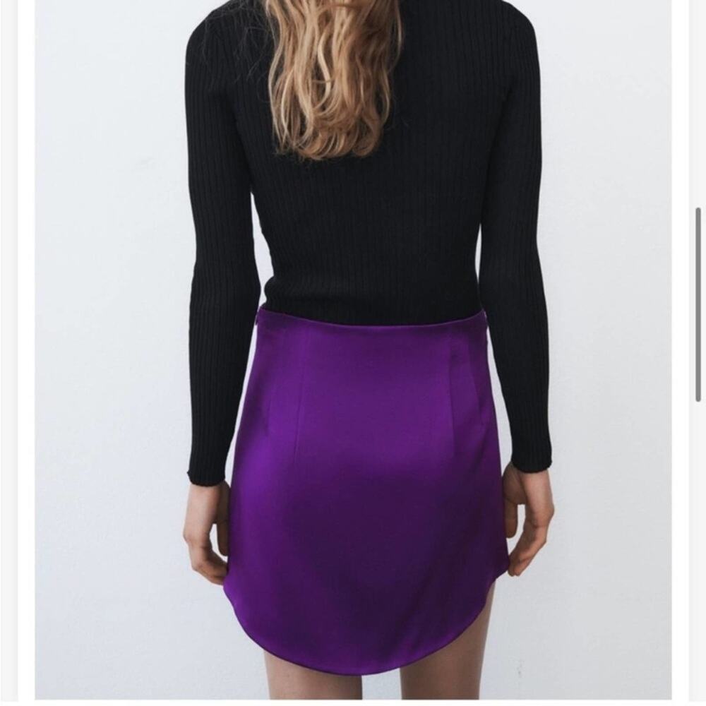 Zara Purple Satin Effect Mini Skirt Size Medium - Picture 12 of 16